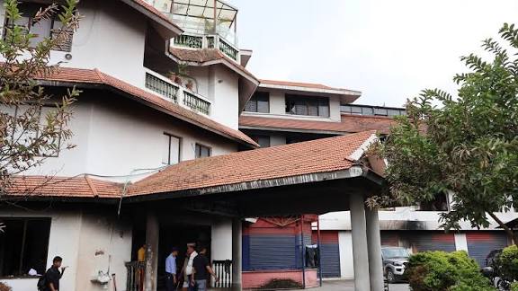 राष्ट्रिय वाणिज्य बैंकको सवा ५ करोड र १८ किलो सुन लुटियो