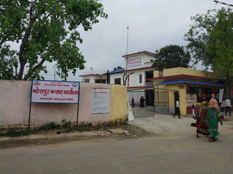 १०० रुपैयाँमाथिका सामानमा भन्सार महशुल : पुनरावलोकन गर्न सांसदहरूको माग