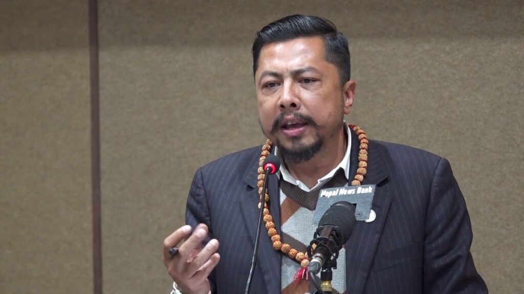 सहुलियत दरमा बिजुली उपलब्ध गराउँछौं : ऊर्जमन्त्री श्रेष्ठ