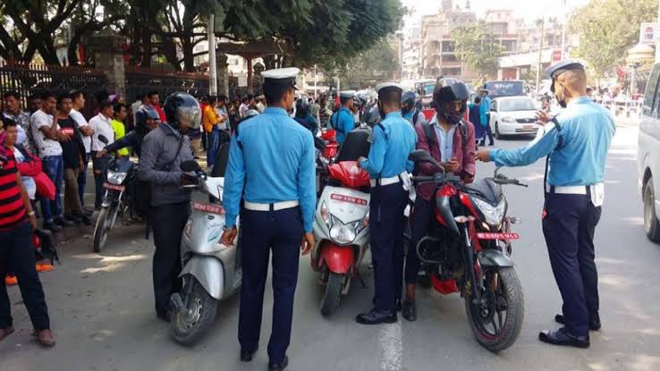 उपत्यकामा एकैदिन ३३६ सवारीसाधन कारबाहीमा
